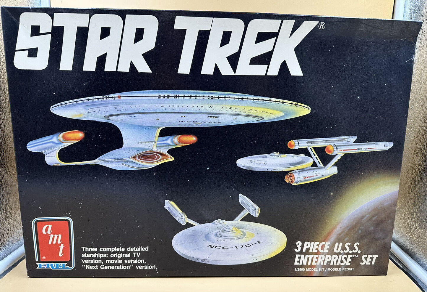AMT ERTL STAR TREK 3 Piece U.S.S. Enterprise Set 6618 1:2500 Scale Plastic Model